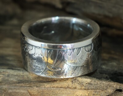 Holy Grail Coin Ring - image3